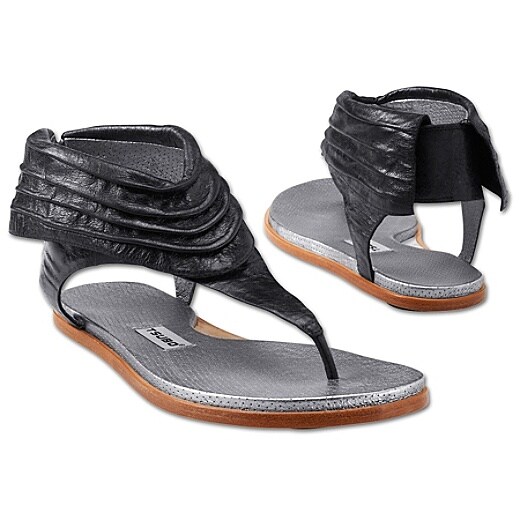 Ottar Sandal by Tsubo