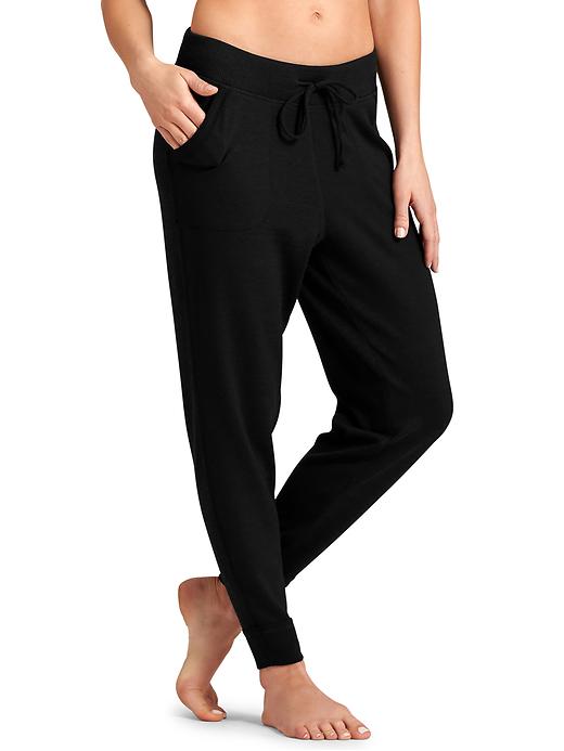 Techie Sweat Ankle Pant Athleta