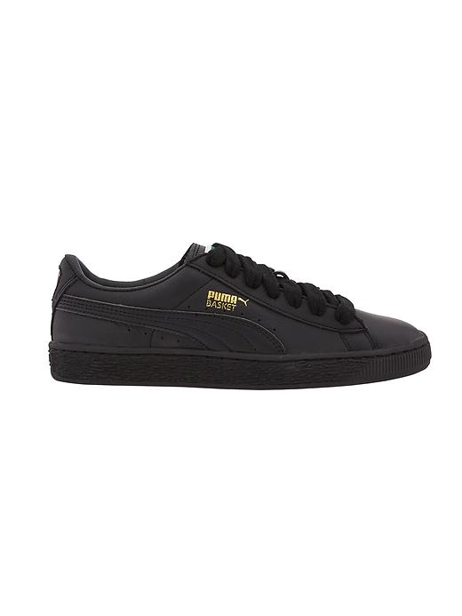 Image number 1 showing, Basket Classic Sneaker by Puma®