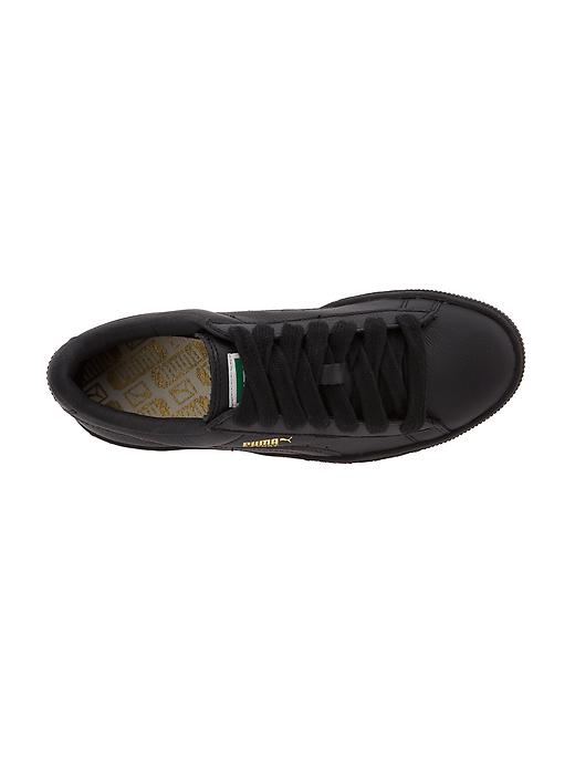 Image number 3 showing, Basket Classic Sneaker by Puma®