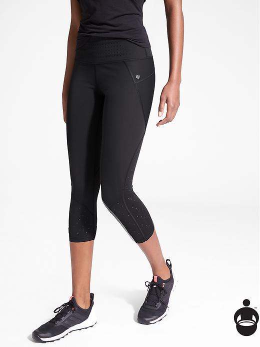 Athleta Stealth Trucool Capri Black