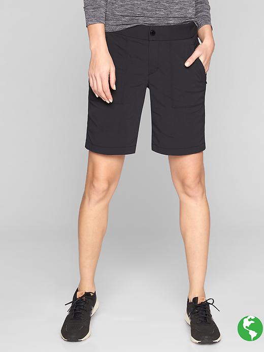 Athleta Trekkie Bermuda 2.0 Black