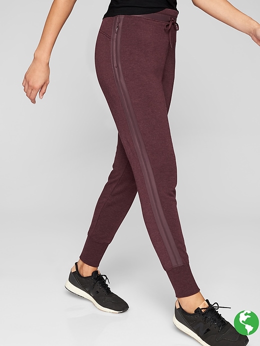 Athleta Shine Coaster Jogger Cassis Heather