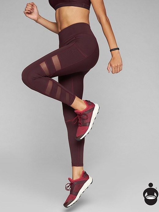 Athleta Slash Stealth 7/8 Tights Cassis