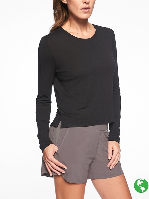 Athleta Threadlight Relaxed Side Slit Long Sleeve Black