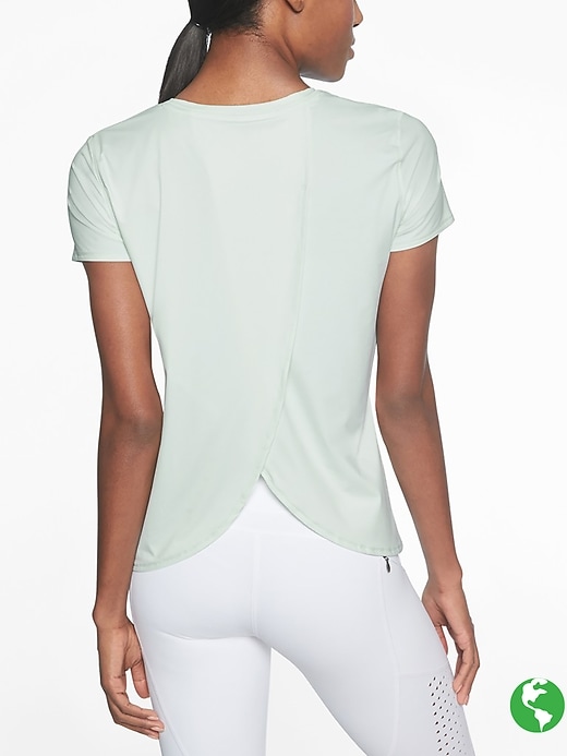 Athleta Sunlover Upf Tulip Back Tee Spring Mint