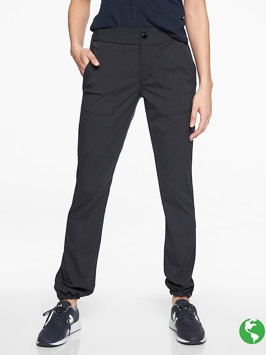 Athleta Trekkie Hike Pant Black