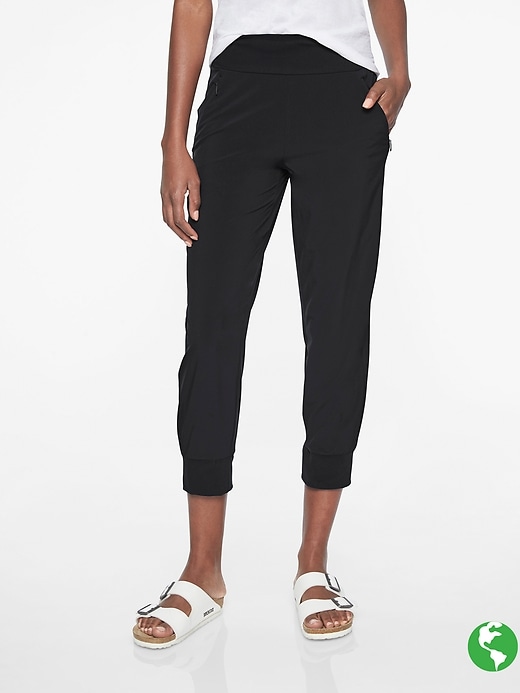Athleta Soho Cropped Jogger Black