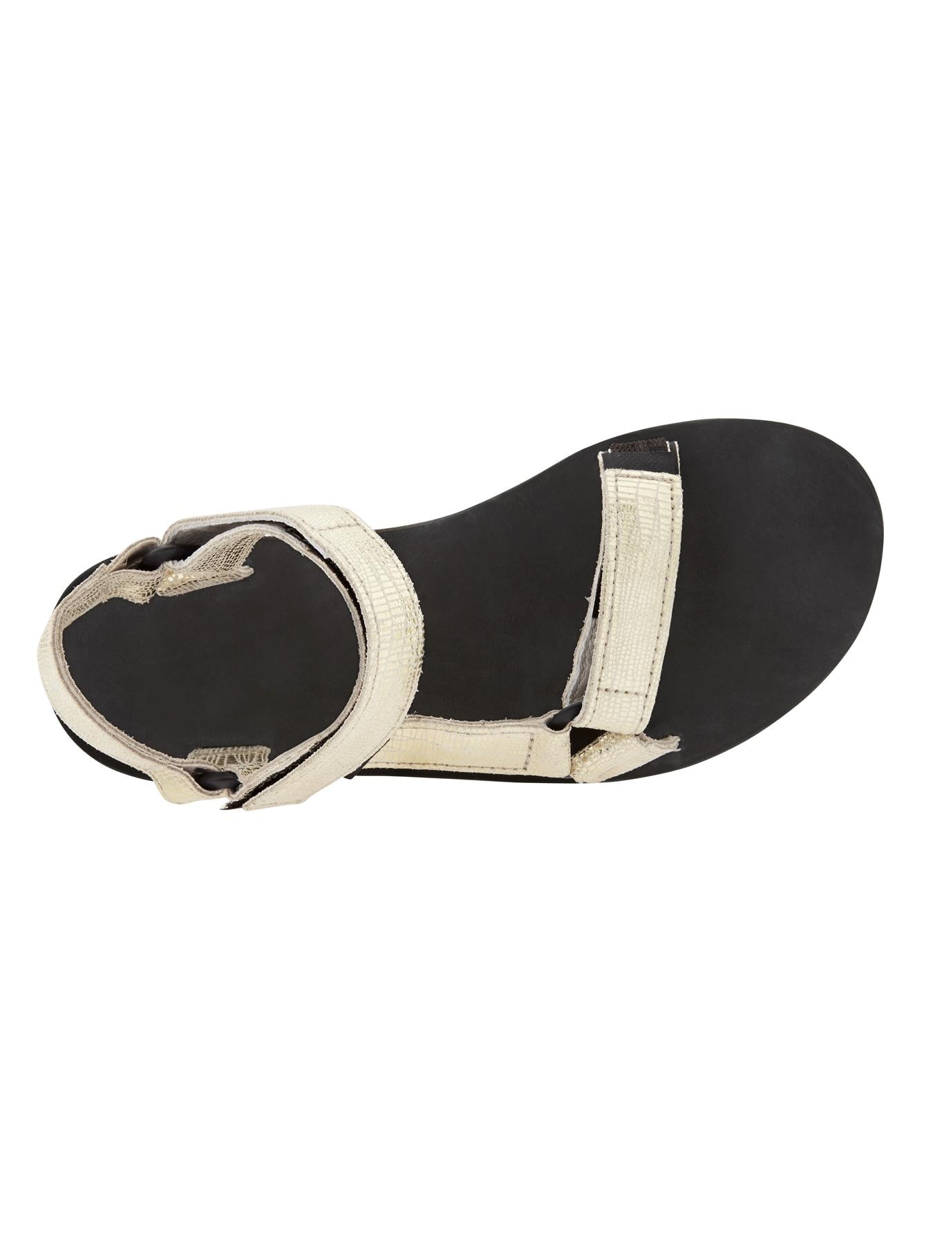 Athleta teva hot sale sandals