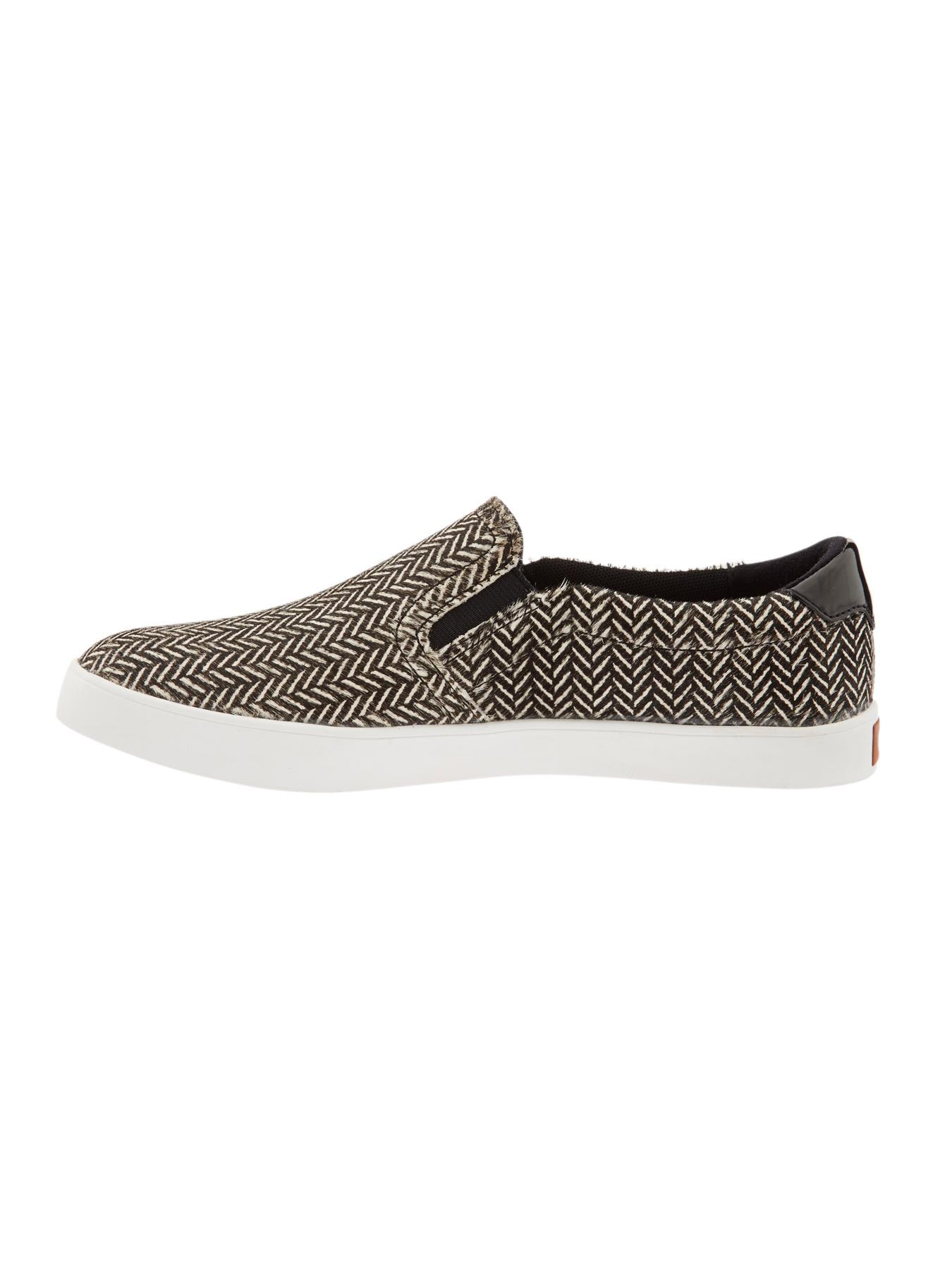 Dr scholls snakeskin sale slip on