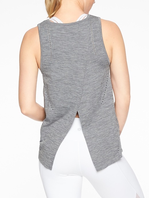 Foothill Seamless Tank