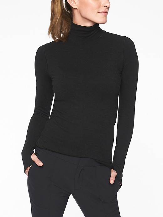 Athleta foresthill turtleneck hotsell