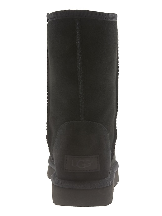 Image number 4 showing, Classic Short II Boot by Ugg&#174