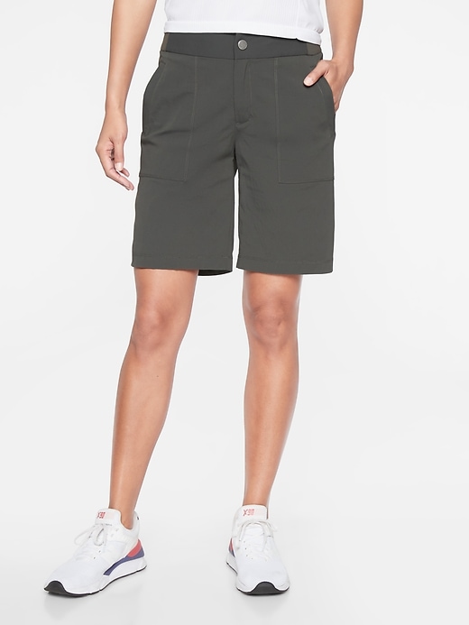 Athleta trekkie hot sale bermuda shorts