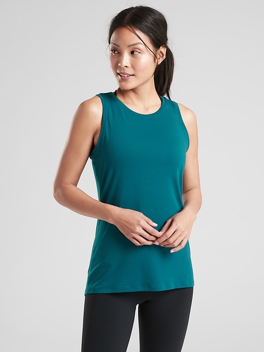 1 of 8 showing, with the color Coastal Teal of product Essence Vital Tank