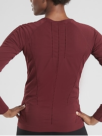 View large product image 3 of 3. Foothill Seamless Long Sleeve