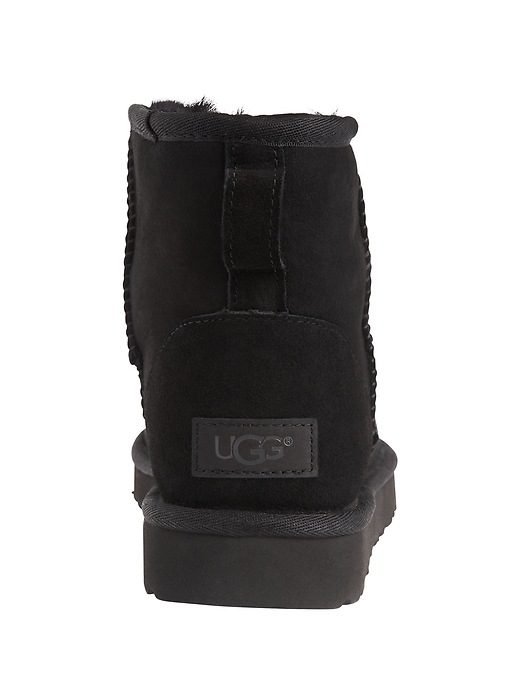 Image number 4 showing, Classic Mini II Boot by Ugg&#174