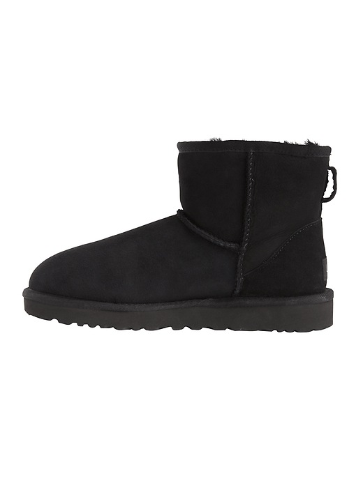 Image number 2 showing, Classic Mini II Boot by Ugg&#174