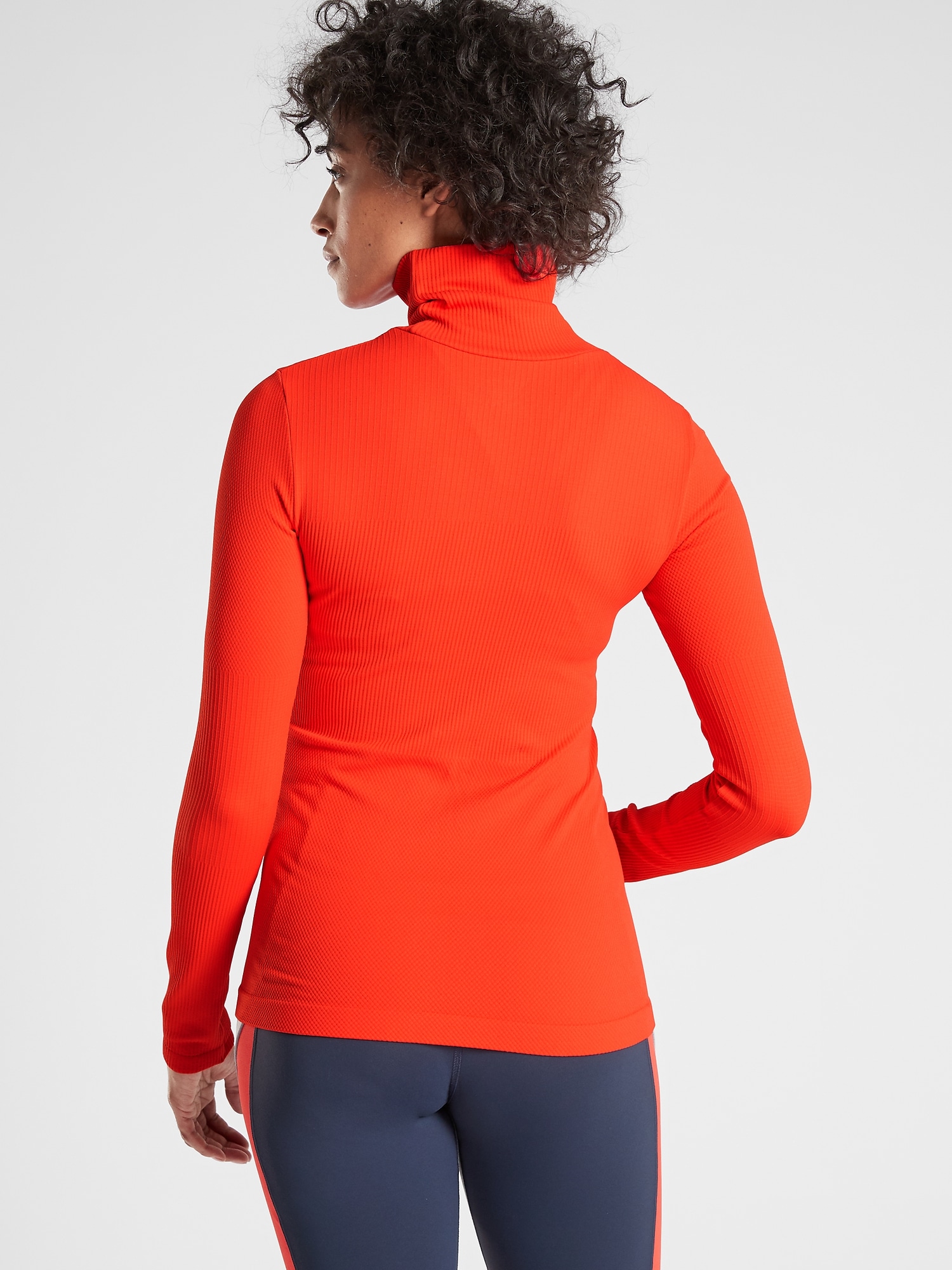 Athleta flurry base outlet layer turtleneck