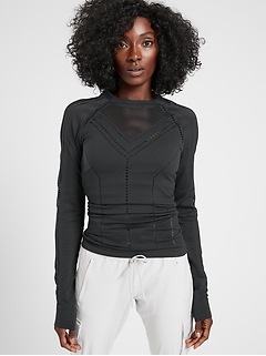 Shop Athleta For Women S Yoga Clothing Technical Athletic Clothing And Athleisure