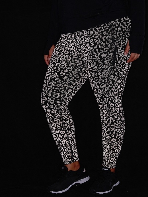 Image number 6 showing, Rainier Reflective Leopard in Plush Supersonic