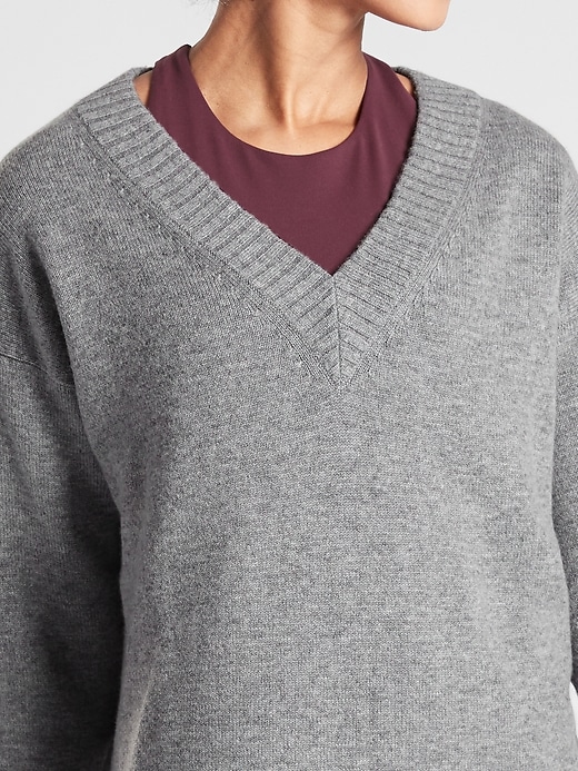 Image number 3 showing, Wool Cashmere V&#45Neck Tunic