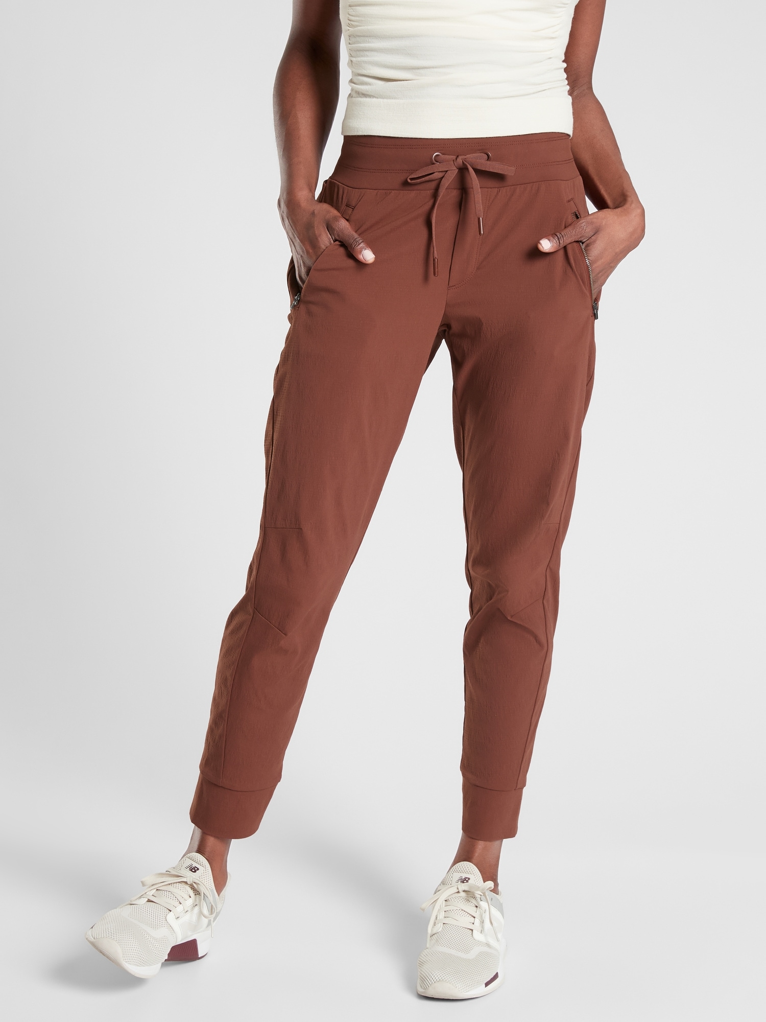 Ultimate Mid-Rise Joggers in Mahogany