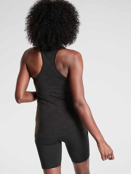 2 of 8 showing, with the color Black of product Speedlight Snake Tank