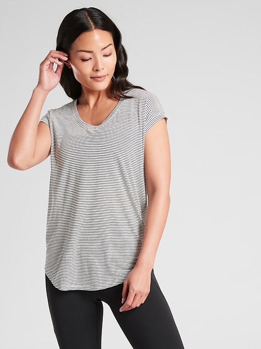 1 of 8 showing, with the color Black/ White of product Cloudlight Stratus Tee Stripe