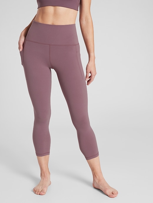 Athleta Salutation Stash Pocket II Capri. 1