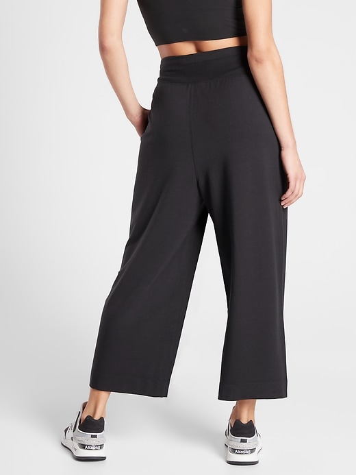 2 of 8 showing, with the color Black of product Free Flow Culotte