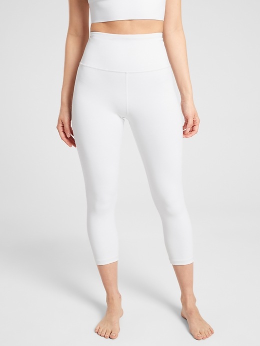 Athleta Ultra High Rise Elation Capri - 566847002