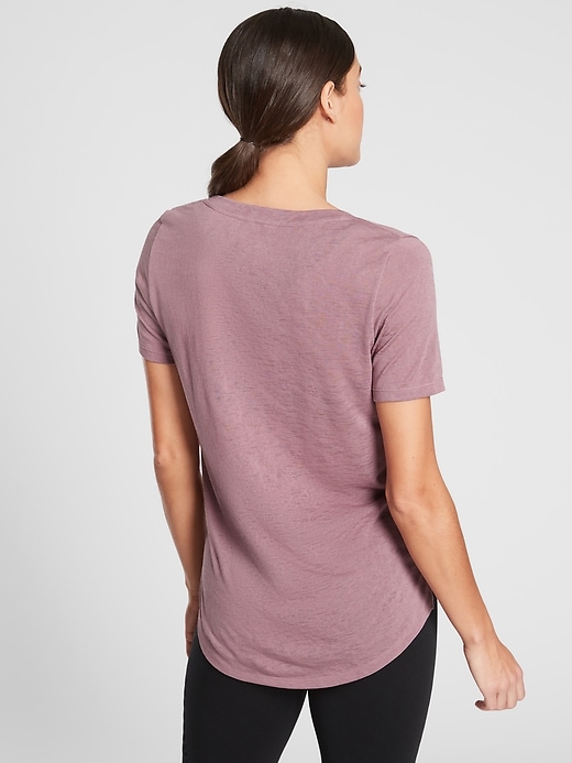 2 of 8 showing, with the color Cascadia Violet of product Breezy Scoop V Tee
