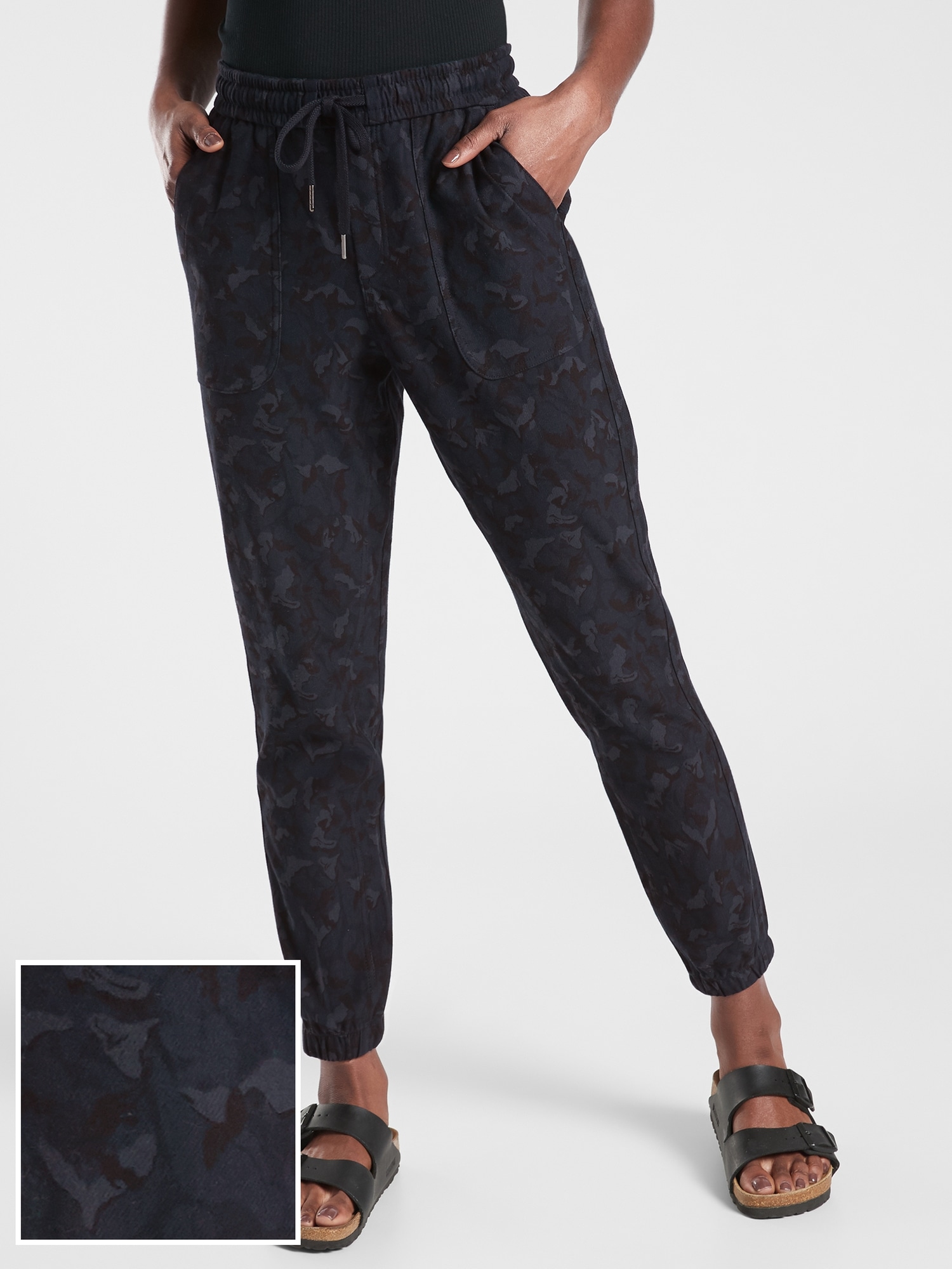 athleta joggers womens