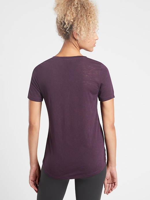 2 of 8 showing, with the color Agate of product Breezy Scoop V Tee