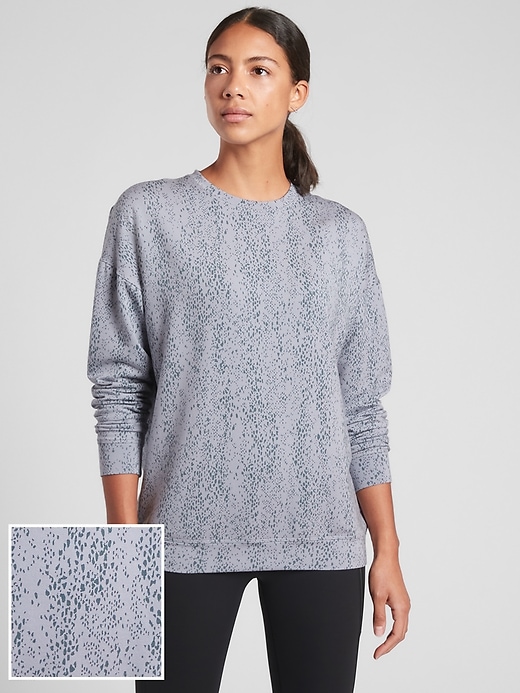 1 of 8 showing, with the color Voyage Grey Boa of product Balance Pullover