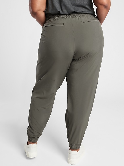 brooklyn lined jogger athleta