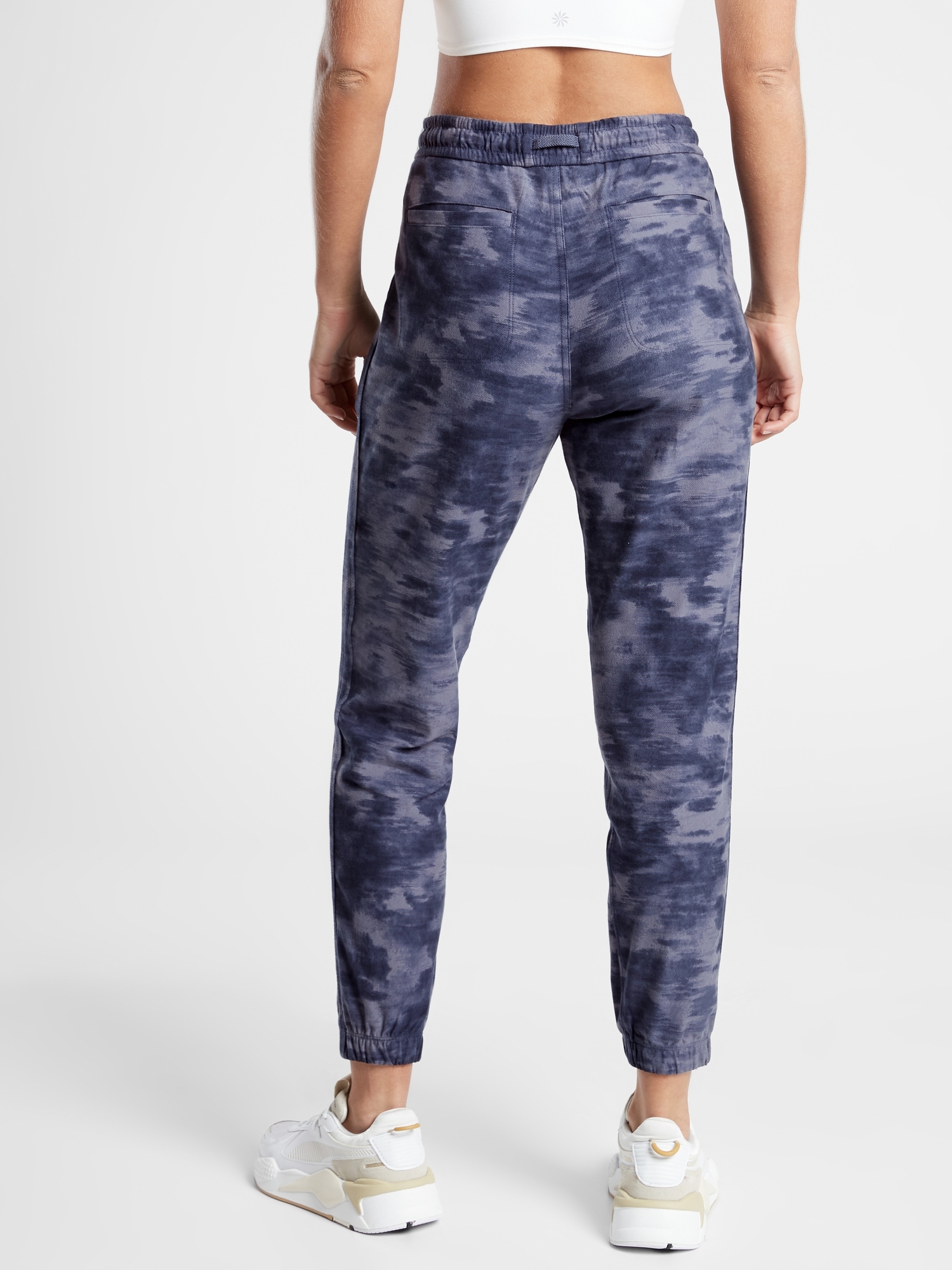 athleta farallon jogger review