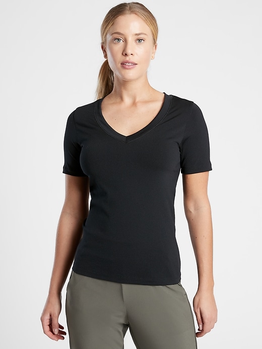 Athleta Renew Seamless Tee. 1