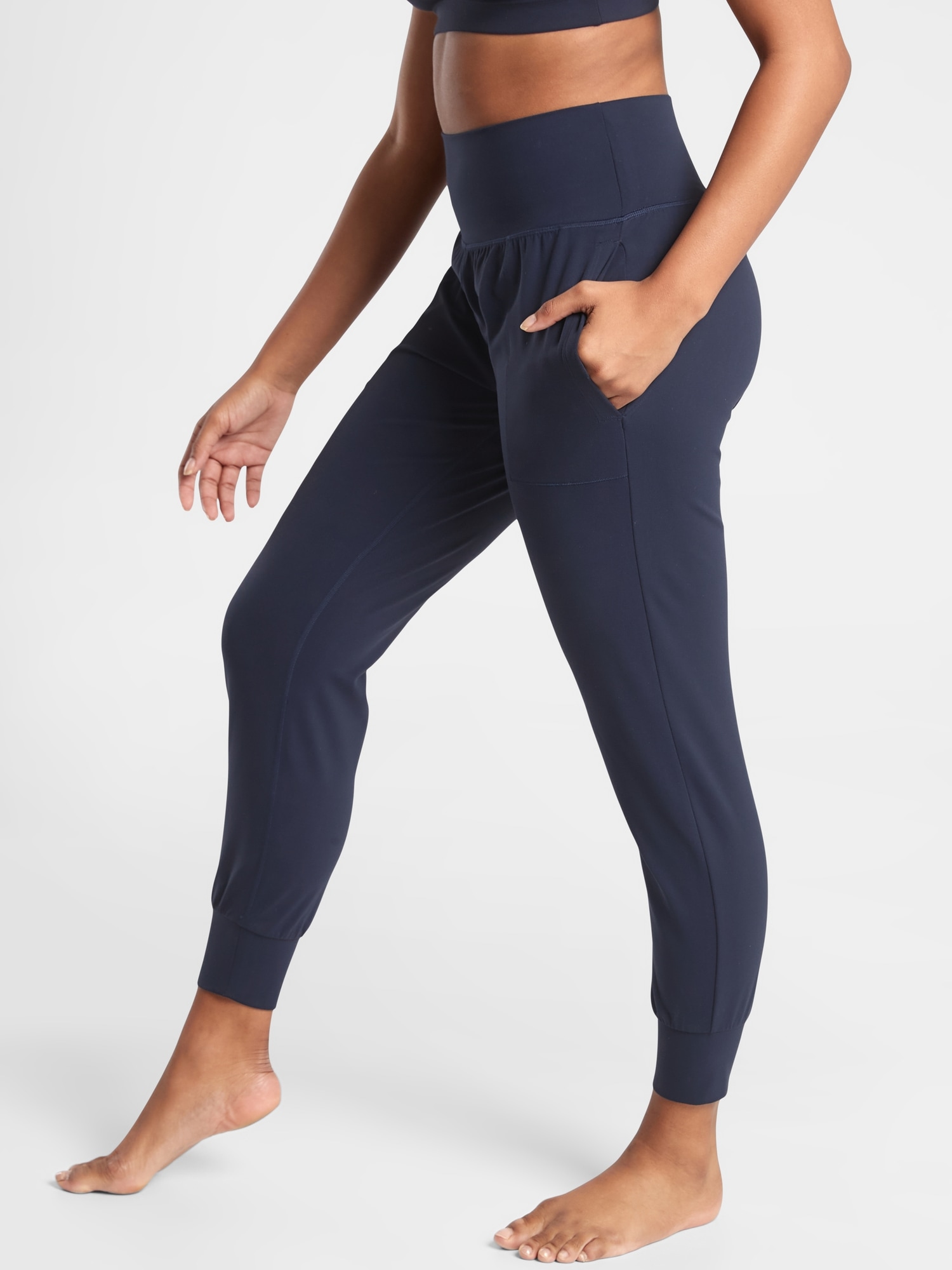 athleta salutation jogger dupe