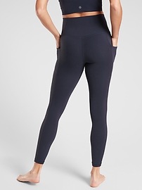 salutation athleta