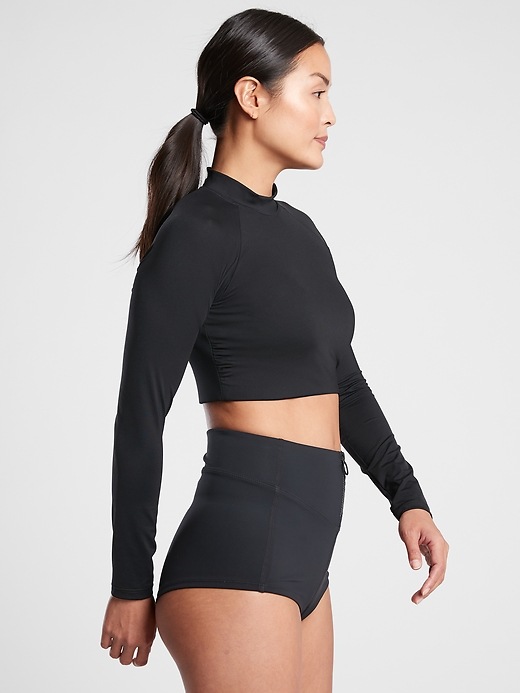 Image number 3 showing, North Point Crop Rashguard