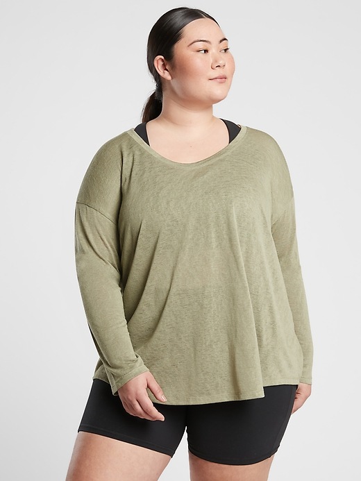 Image number 3 showing, Stratus Breezy Top