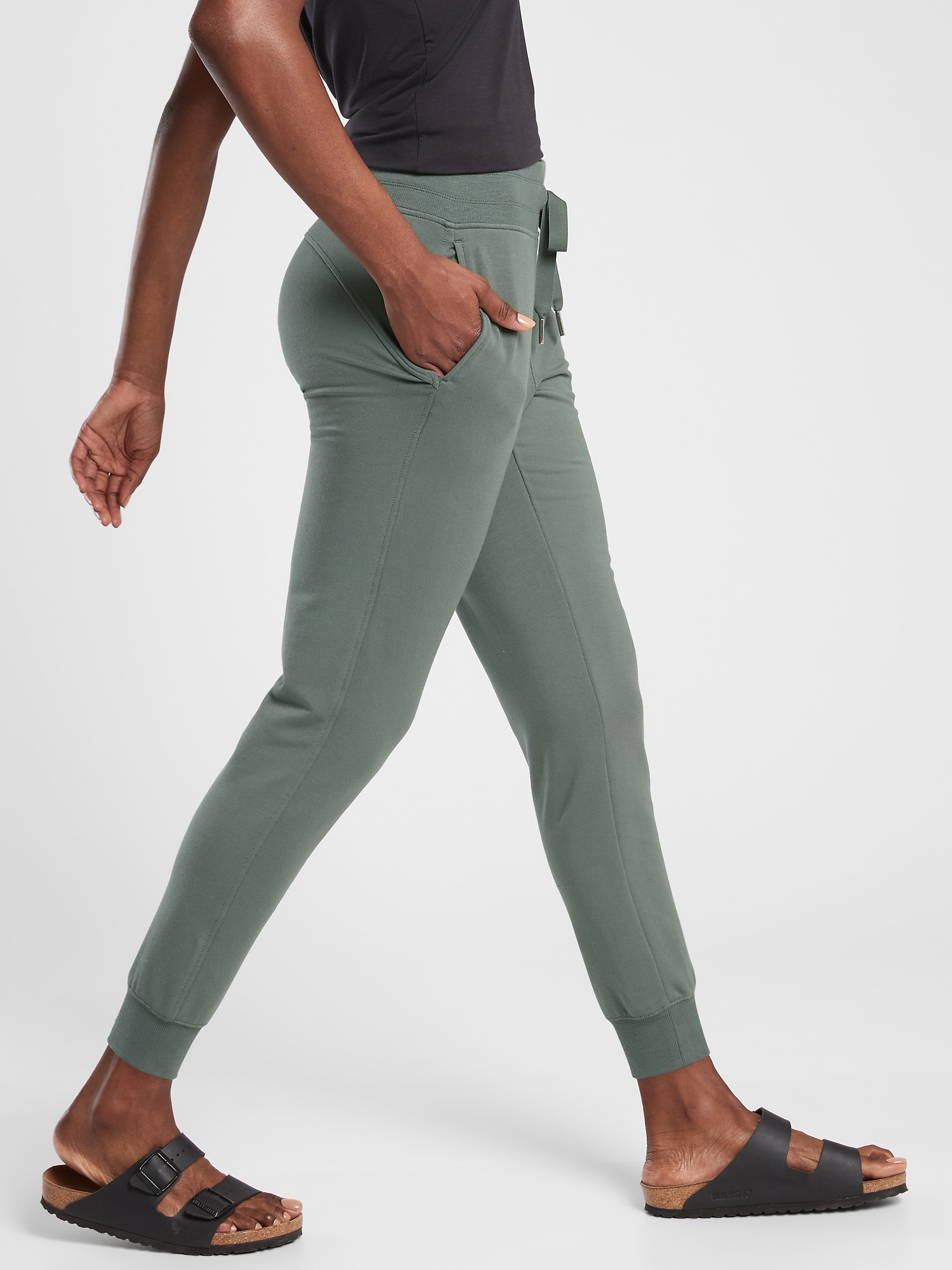 athleta bounce back jogger