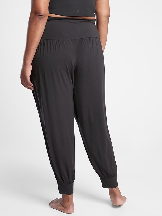 athleta studio jogger