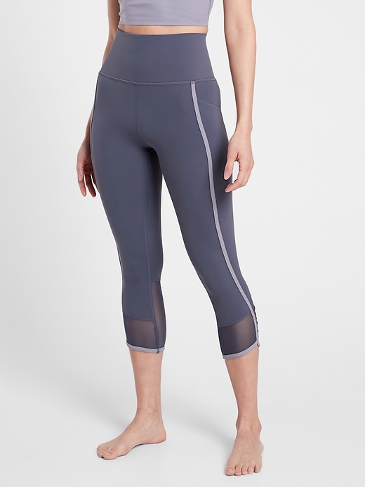 Athleta Salutation Stash Pocket Intention Capri. 1