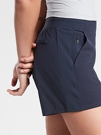 athleta