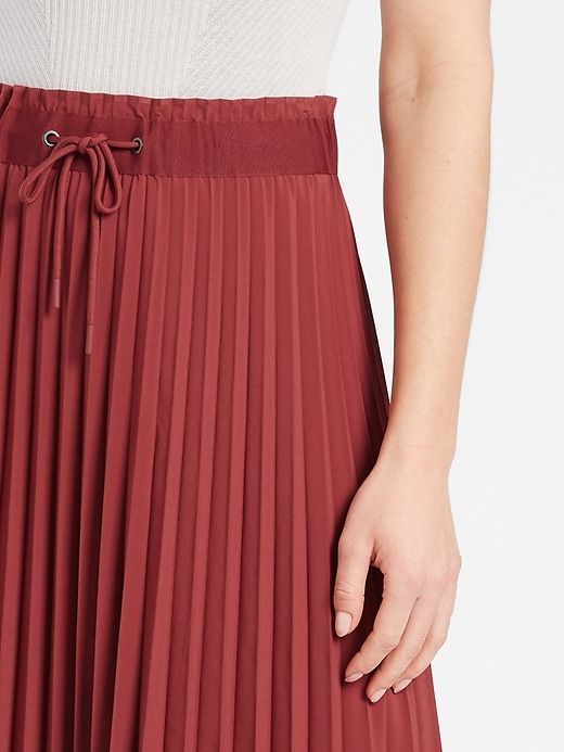 Image number 4 showing, Hayes Pleated Midi Skirt