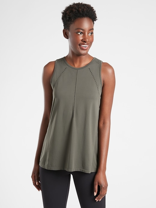 Foothill Seamless Tank