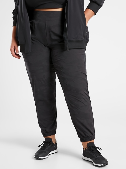 athleta brooklyn lined jogger